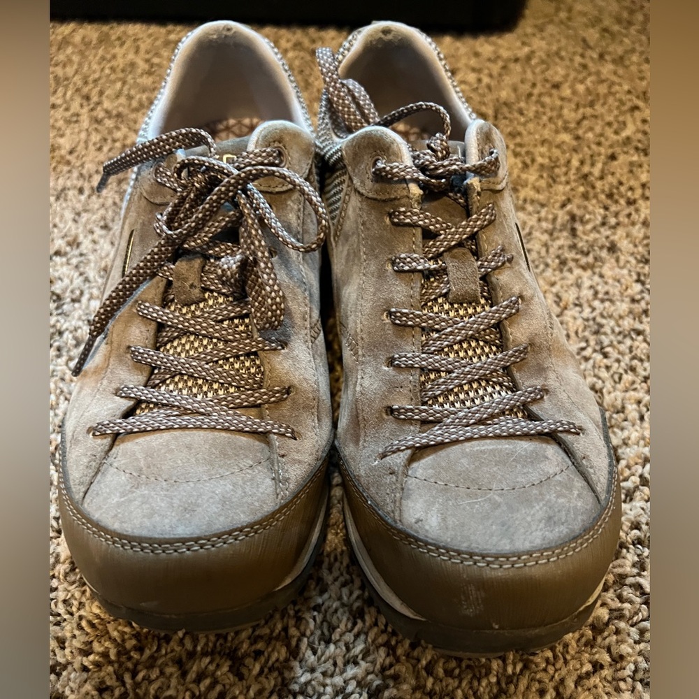 Dansko shoes